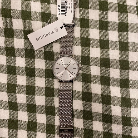 Michael Kors Silver Mesh Women’s Watch - Picture 3 of 5